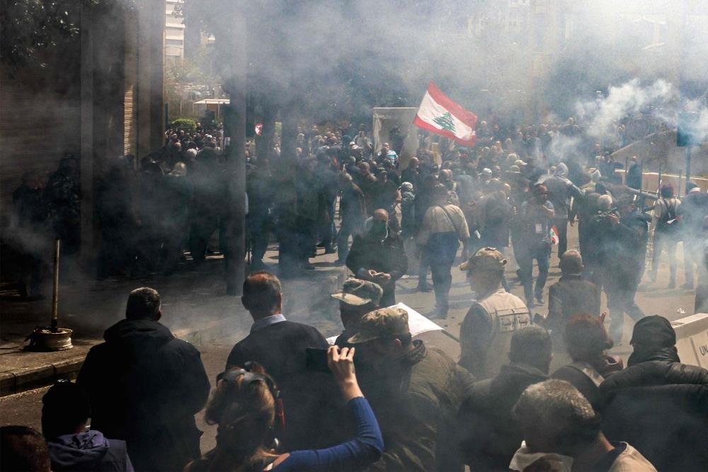 Tear Gas, Clashes As Lebanon Protesters Try To Storm Govt HQ