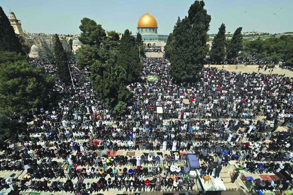 Tens Of Thousands Visit Al-Aqsa For First Friday Prayers Of Ramadan