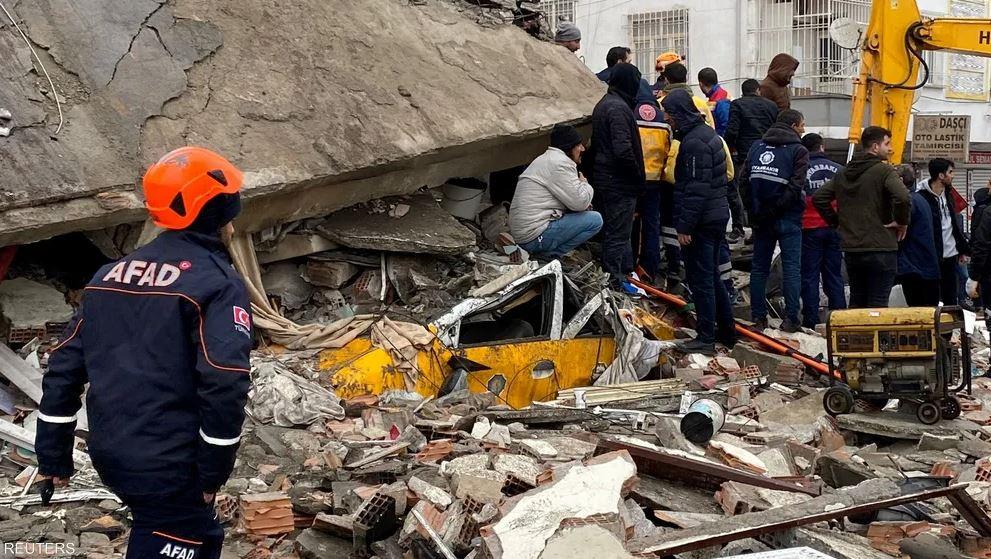 1200 ضحية لم تعرف هوياتهم حتى الآن في زلزال تركيا