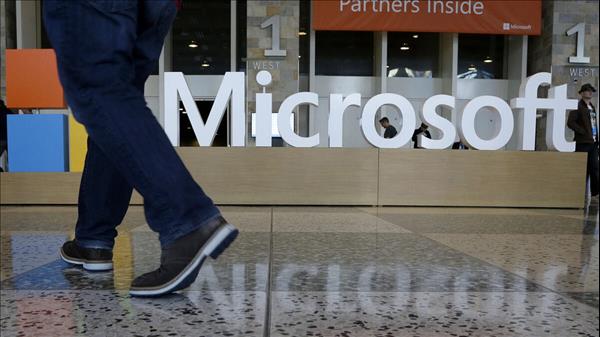 Microsoft Threatens To Restrict Data From Rival AI Search Tools, Report Says