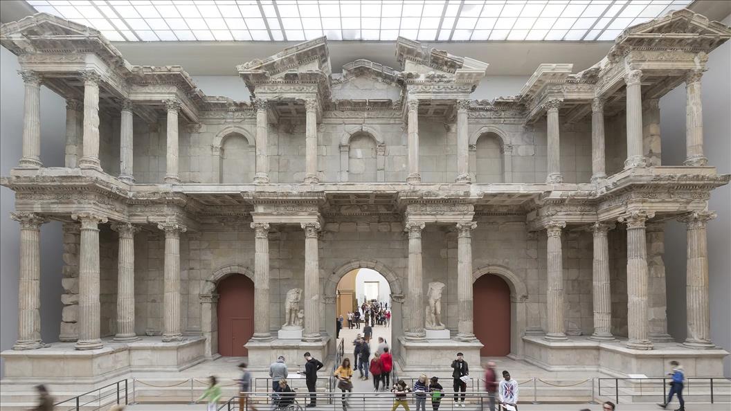 إغلاق متحف بيرجامون الشهير في برلين لمدة أربع سنوات