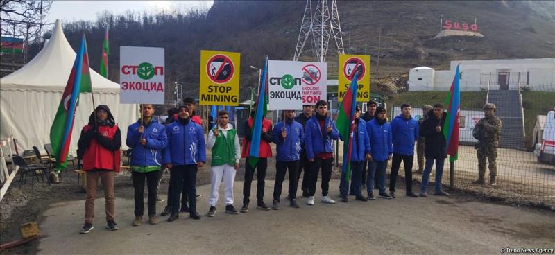 Peaceful Protest Of Azerbaijani Eco-Activists Continues On Lachin-Khankendi Road
