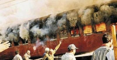  Godhra Train Burning Case: SC Grants Bail To 8 Convicts, Declines Pleas Of 4 Others 