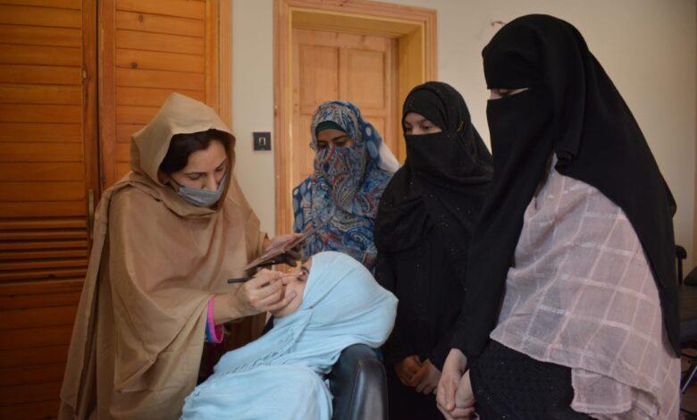 Local Women Empowered Through Free Skills Training At Peshawar Parlor