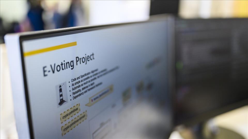 Three-Quarters Of Swiss In Favour Of E-Voting Option