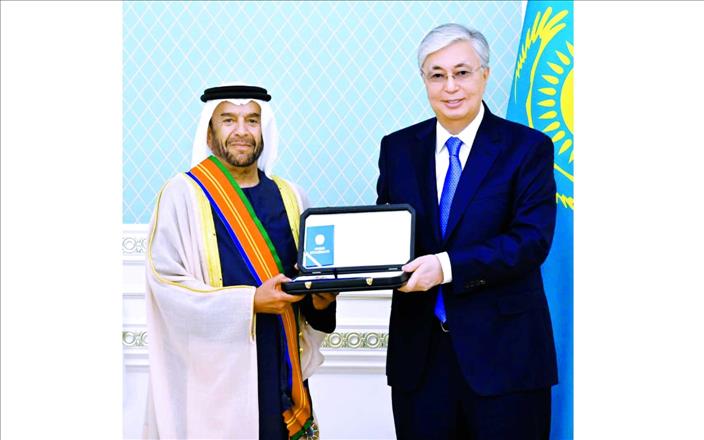 رئيس كازاخستان يمنح سرور بن محمد «وسام الصداقة من الدرجة الأولى»