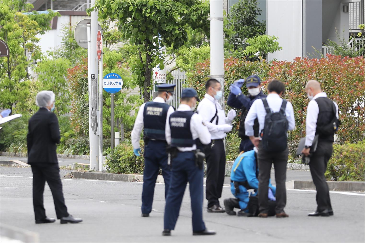 Japanese Politician's Son Arrested Over Stabbing, Shooting Attack (Ld)