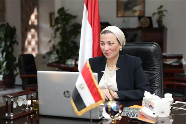 وزيرة البيئة: مهدنا الطريق إلى 130 صناعة في مصر تتبنى فكر الاقتصاد الدوار