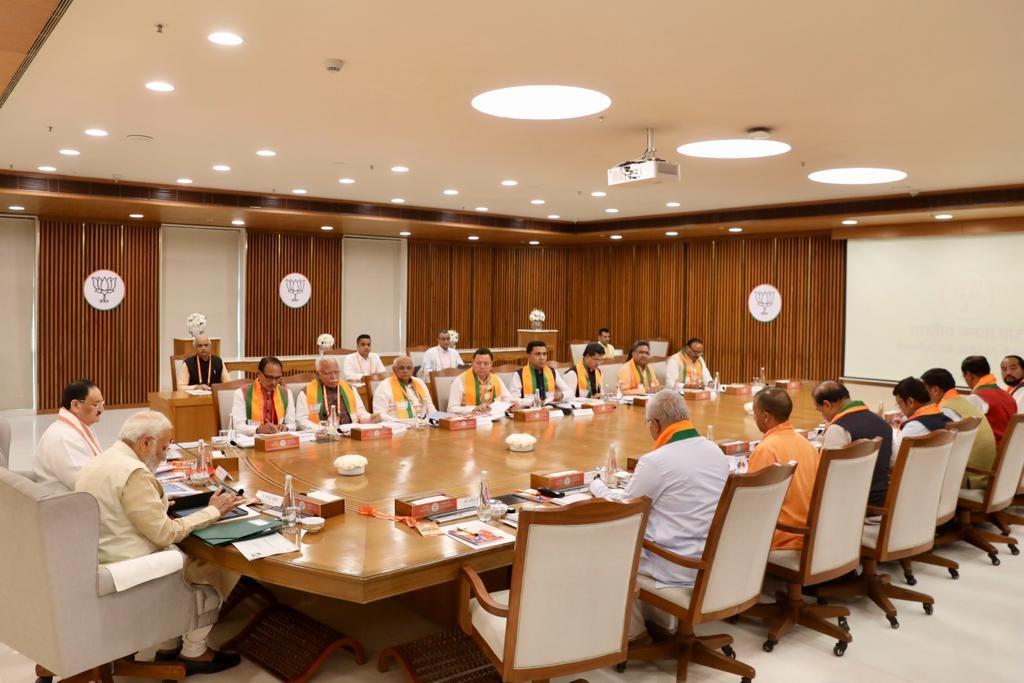  PM Modi Meets Cms Of BJP-Ruled States; 2024 LS Polls Discussed 