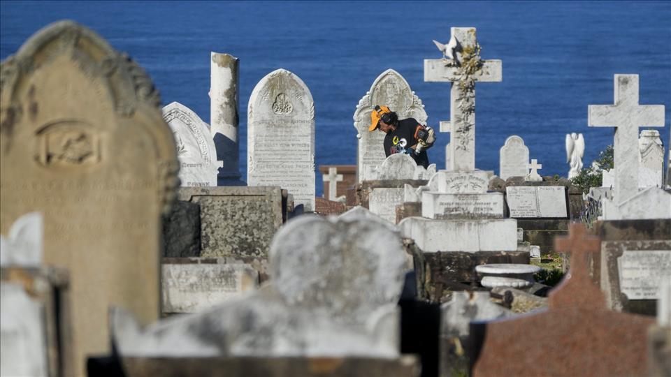 Our Cemeteries Face A Housing Crisis Too. 4 Changes Can Make Burial Sustainable