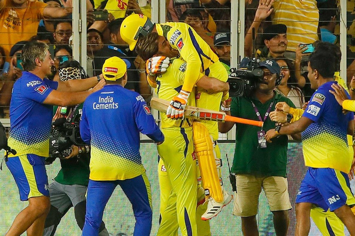  Jadeja's Last Ball Four Helps CSK Beat Gujarat Titans By 5 Wickets, Clinch Record-Equalling 5Th IPL Title 