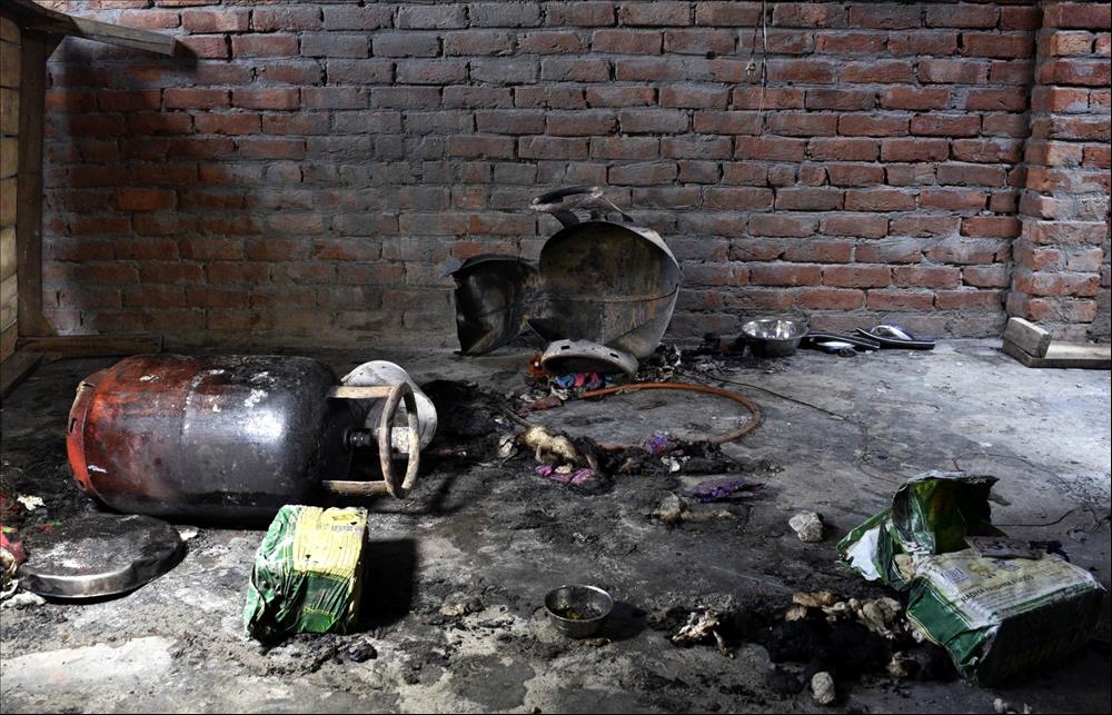  Eight Injured As Gas Cylinder Explodes In Bihar's Saran 