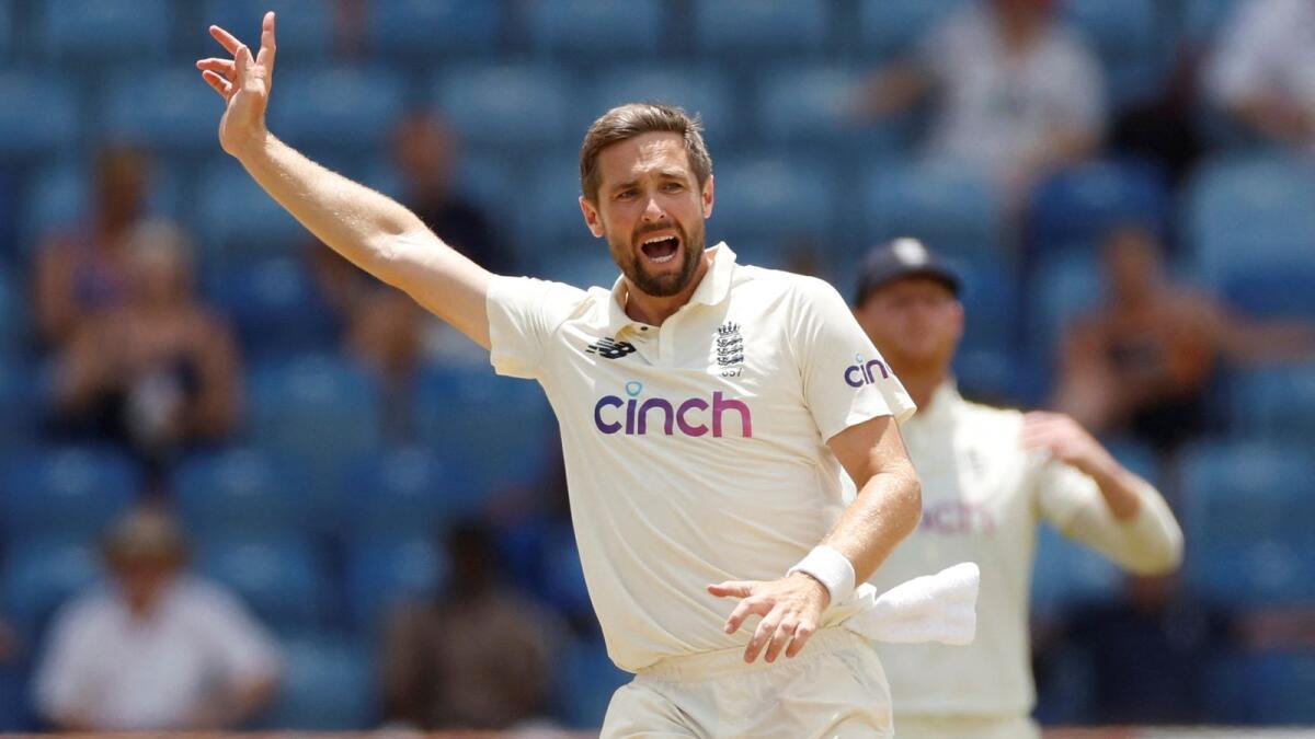 After Fears Over Test Future Due To Knee Injury Woakes Makes A Welcome Return To Action