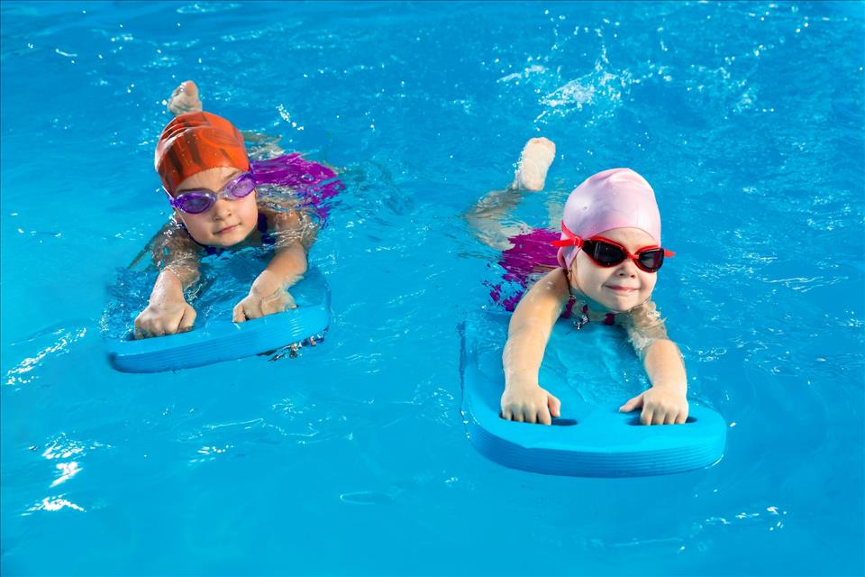 thinking-of-quitting-your-child-s-swimming-lessons-over-winter-read