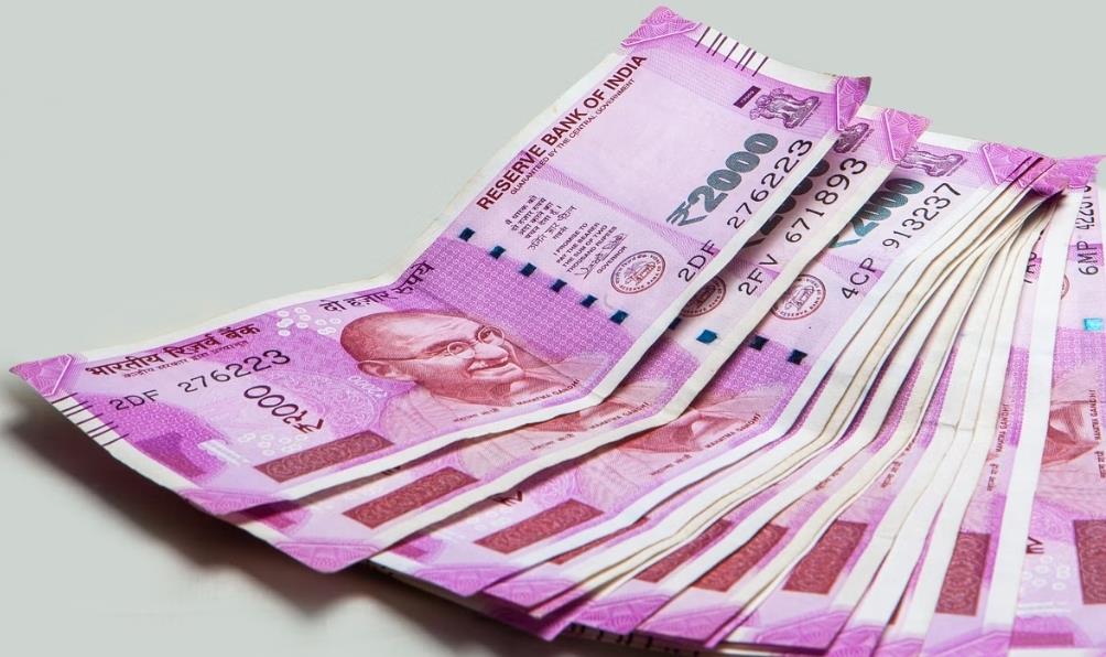  'Manifestly Arbitrary And Irrational': Plea In SC Challenges HC Order On Exchange Of Rs 2,000 Banknotes 