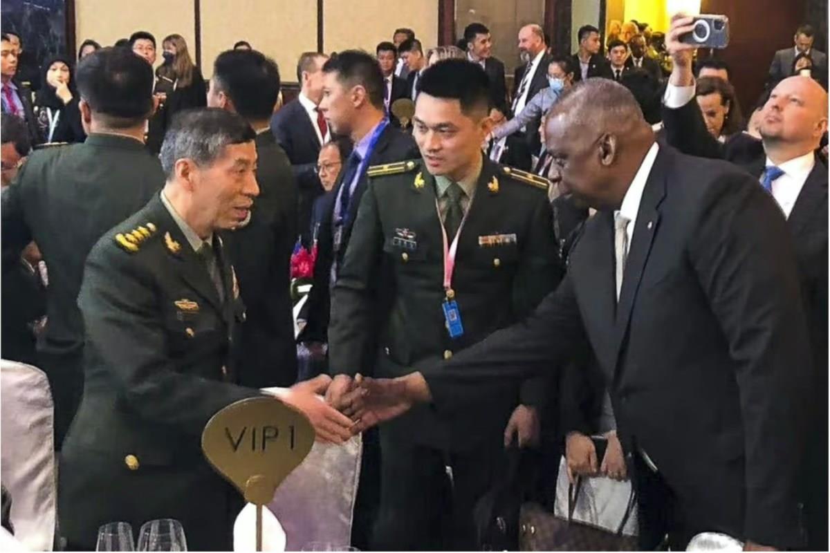 US-China Handshake But No Dialogue At Shangri-La