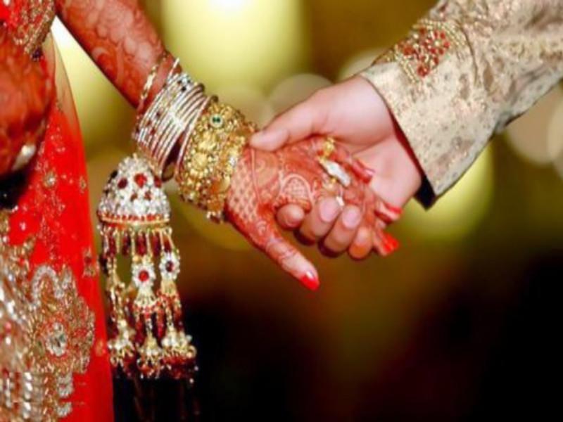  Newly-Married Couple Dies Of Cardiac Arest In UP's Bahraich 