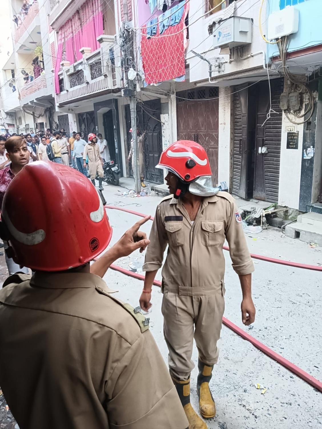  Fire In Delhi Madarsa, Around 100 Rescued, Two Firefighters Injured (Lead) 