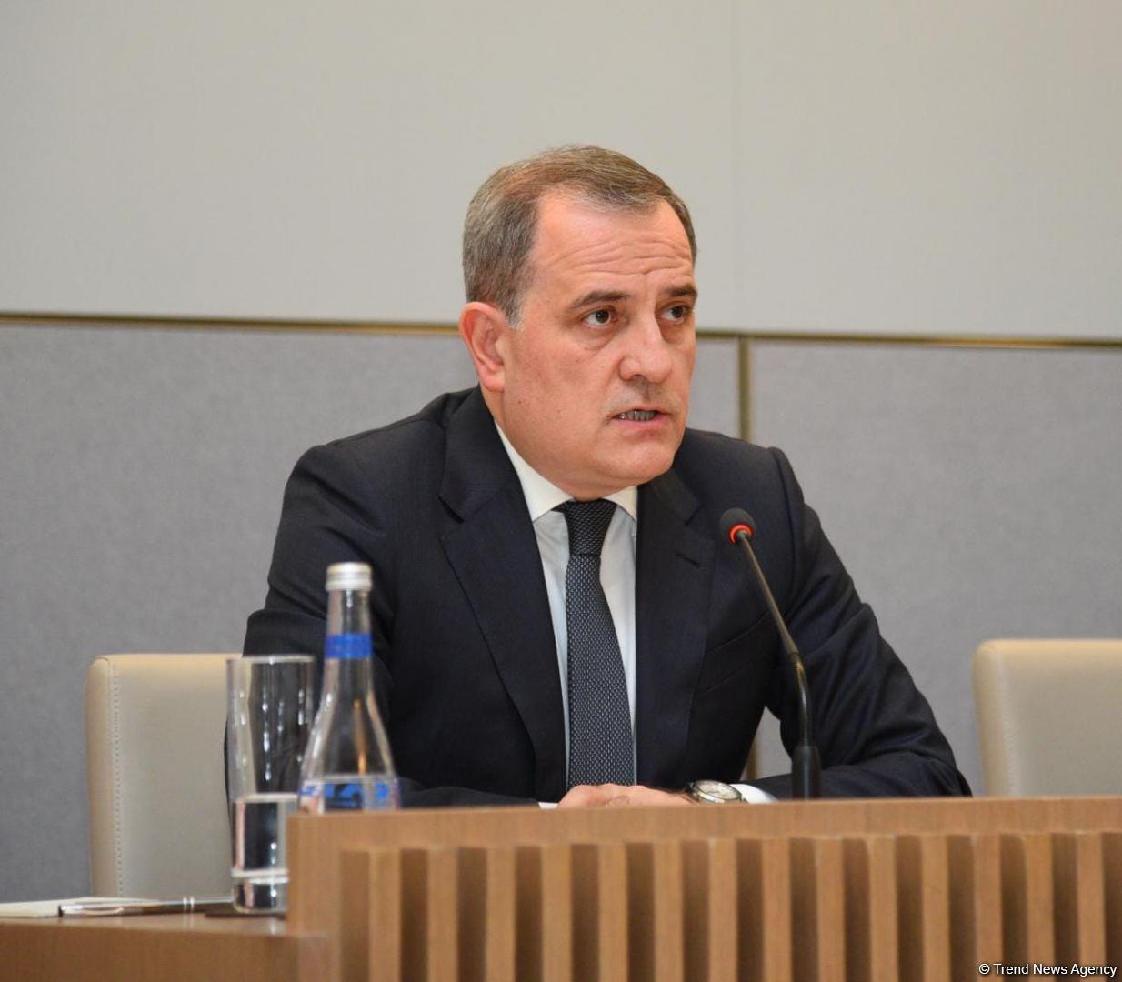 FM Says Matter Of Captured Servicemen Discussed In Azerbaijan-Armenian Bilateral Talks