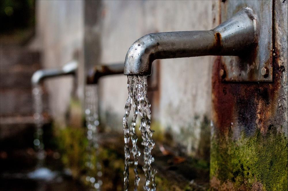  Cvoter Sanitation Survey: Water Shortage Hampers Toilet Usage 