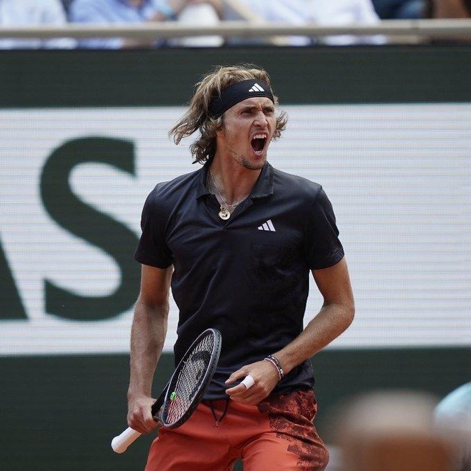  French Open: Zverev Passes Etcheverry Test To Reach Semi-Finals 