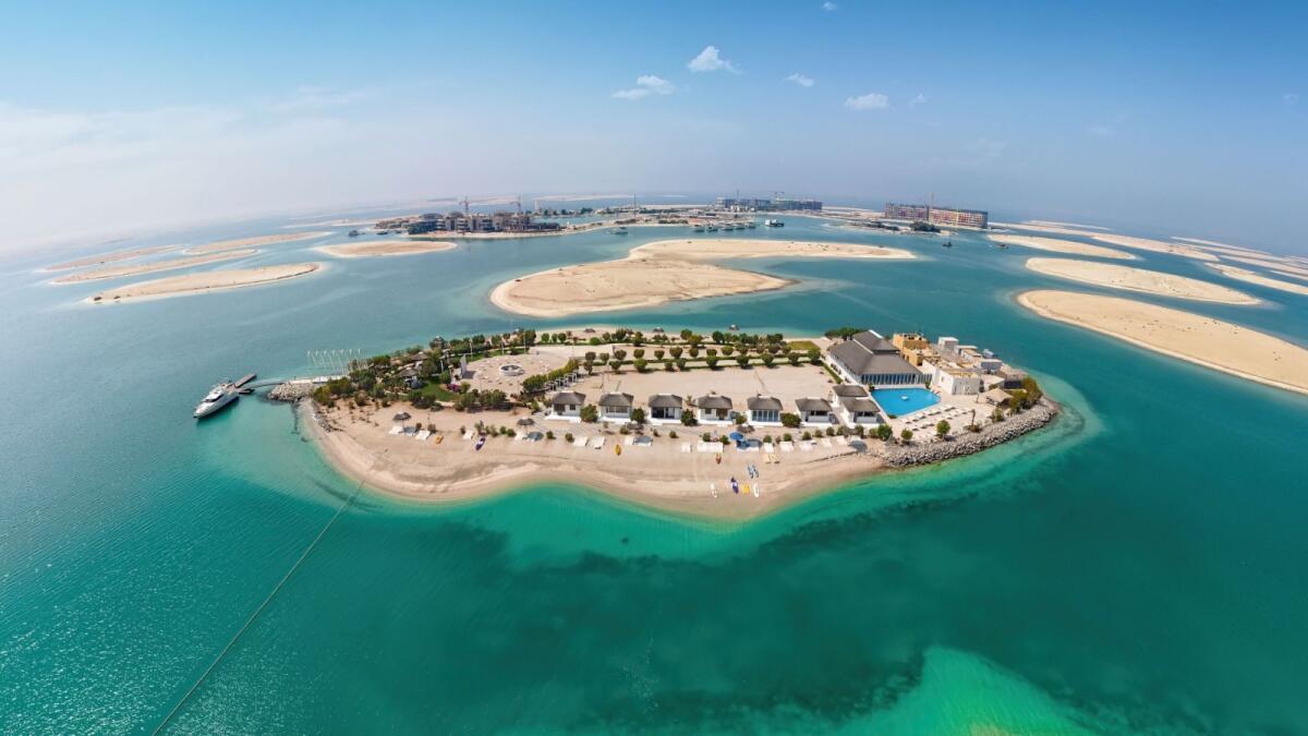 Island-Hopping At Dubai's The World: 15-Minute Boat Trip To Lebanon For A Private Island Experience