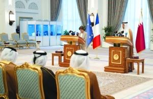 PM Hails Homogeneous Ties With France