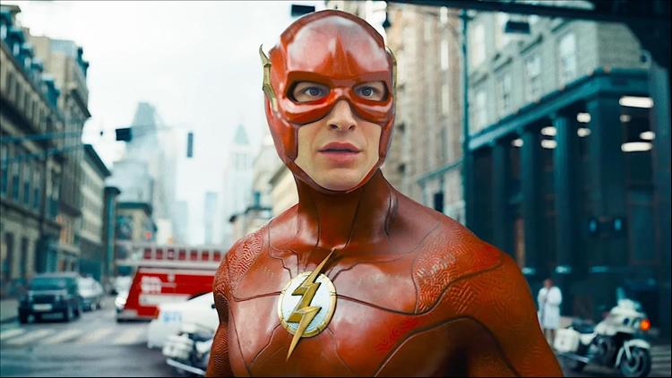  Ezra Miller On 'The Flash': 'There's Something Really Human About The Story' 