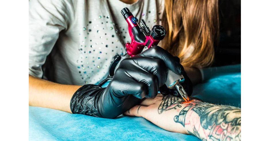 Effective Alternatives To Laser Tattoo Removal Techniques - Vimarsana News