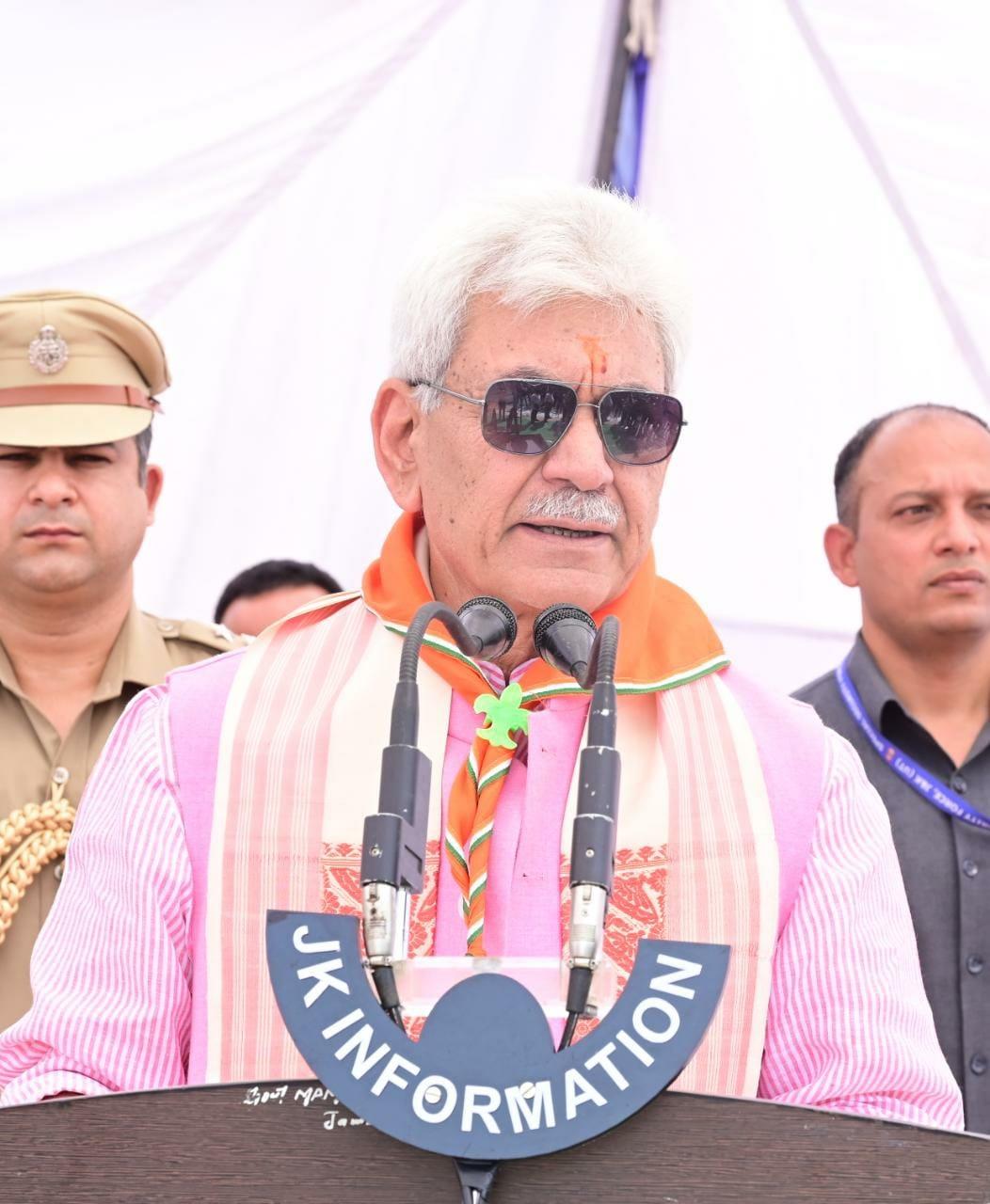 J&K L-G Reviews Amarnath Yatra Preparations Through Baltal Route - Vimarsana News