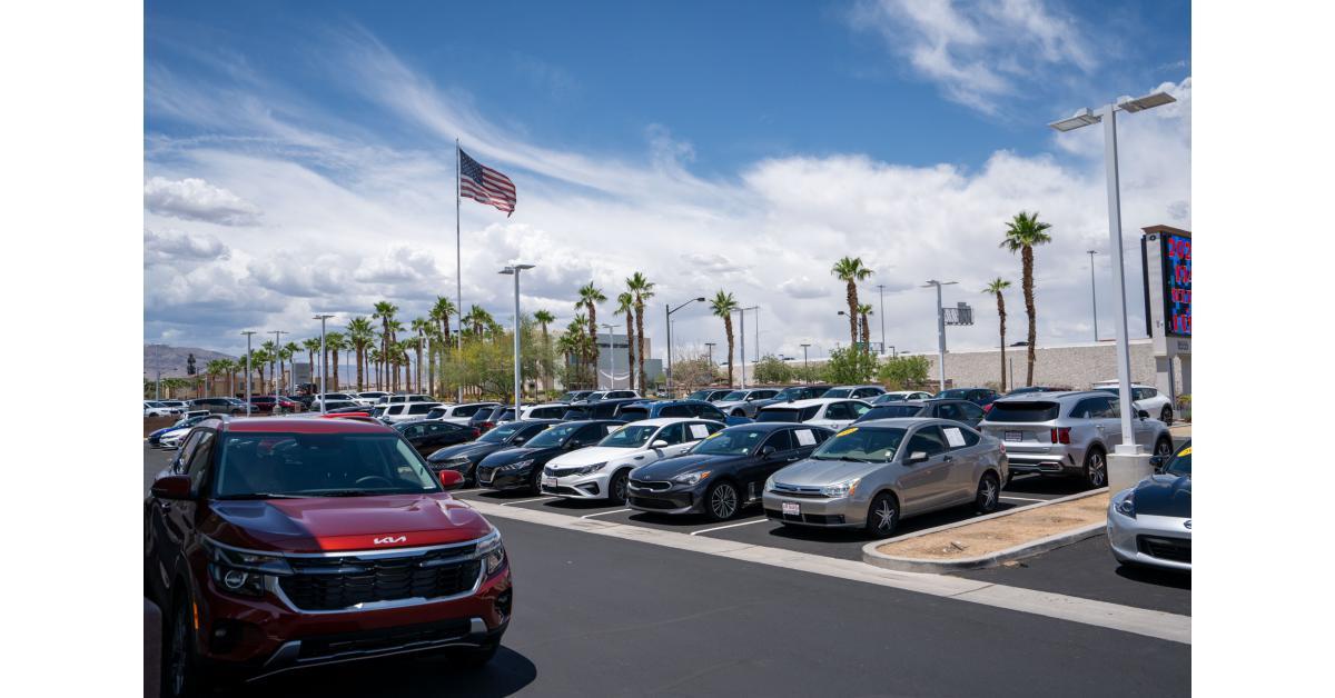 Car Dealership In Las Vegas Surprises Local Teacher With Brand-New Vehicle - Vimarsana News