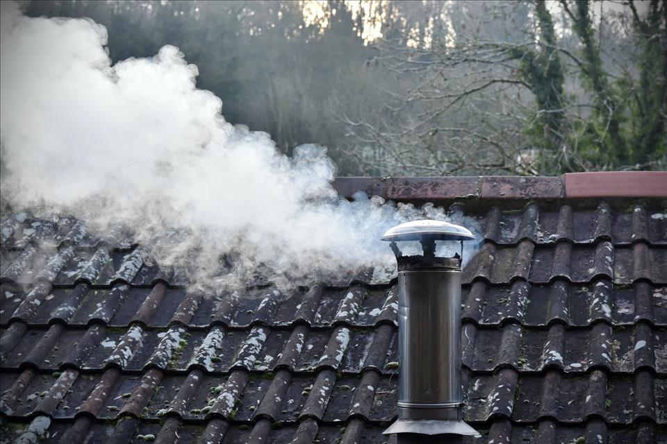 Imagine The Outcry If Factories Killed As Many People As Wood Heaters - Vimarsana News