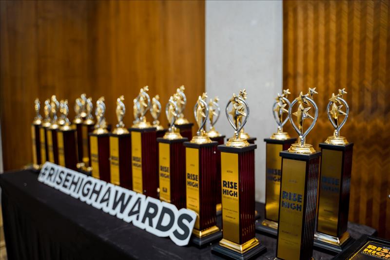 Curated visual reference: Visual Reference: Adda Rise High Awards 2023 Celebrates Excellence In Community