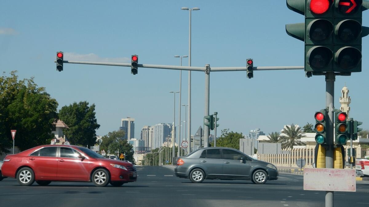 penalty for crossing red light