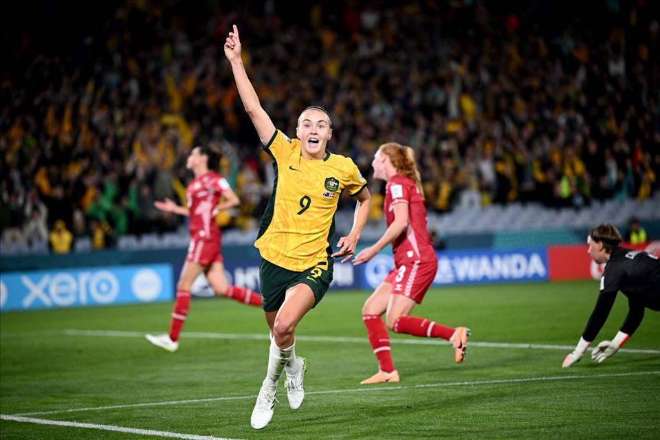 Football Australia considered selling off Matildas and Socceroos