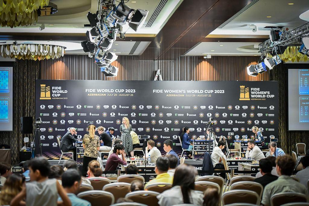 Baku World Chess Cup holds tie-break of next round (PHOTO)