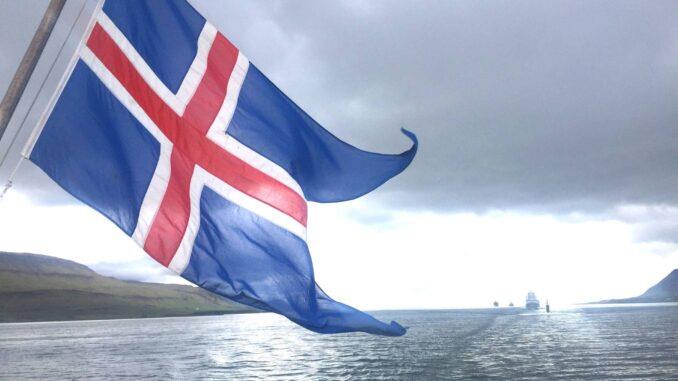 Whaling Ships In Iceland To Resume Hunting