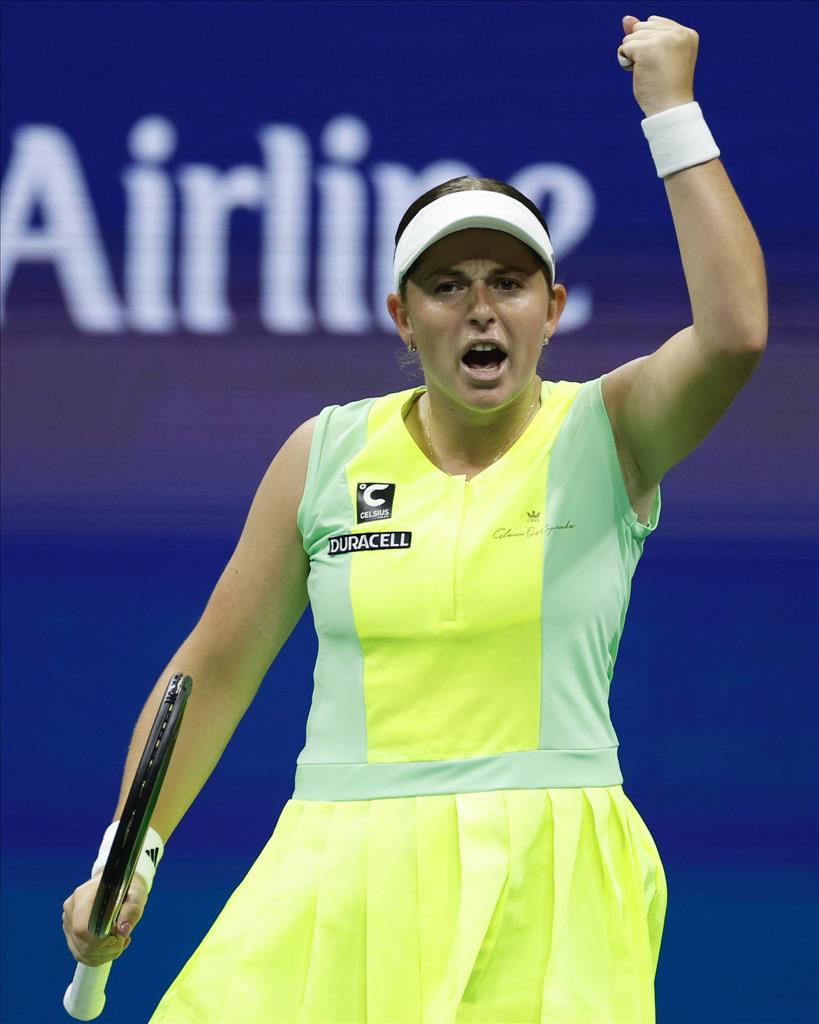 US Open: Ostapenko Ends Swiatek's Title Defense, Sets Quarterfinal ...