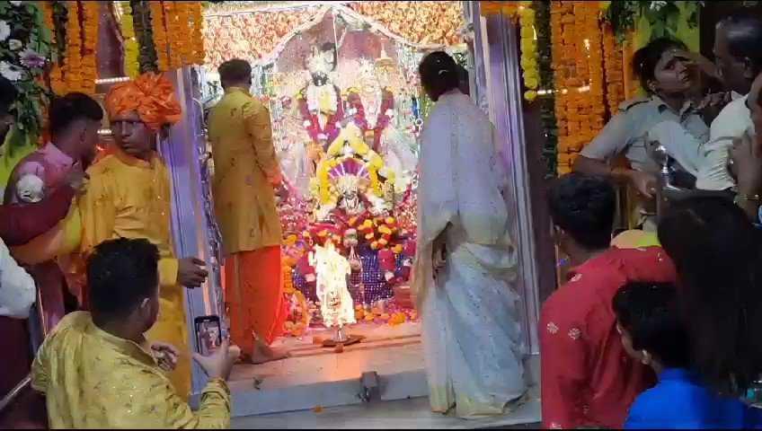 Embarrassment For Erstwhile Panna Royal Family As 'Maharani' Dragged Out From Temple, Booked For Hurting Religious Sentiments