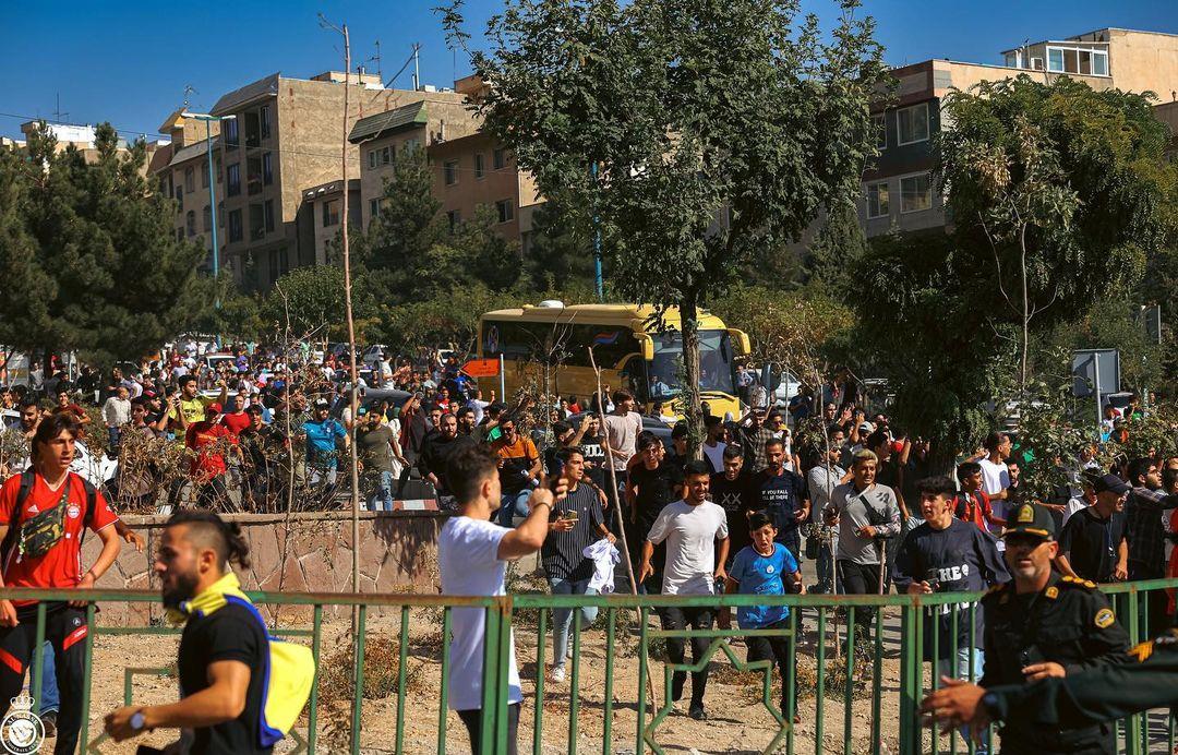 Iranian soccer fans flock to Ronaldo's hotel in Tehran