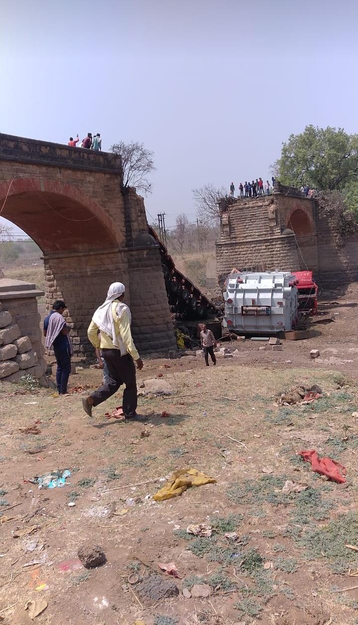 AAP Slams PM Modi Over Bridge Collapse In Gujarat's Surendranagar