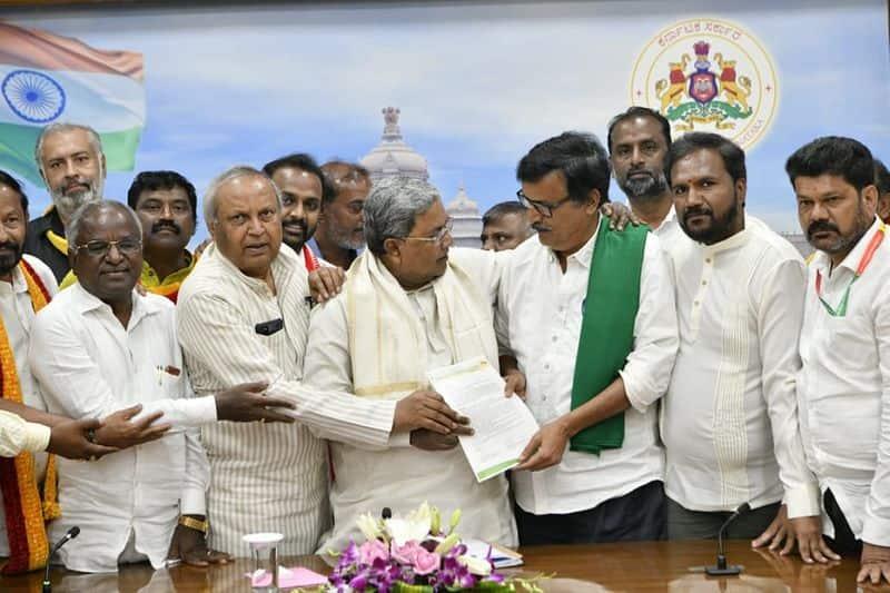 Our Govt May Be Sacked If We Don't Release Water To Tamil Nadu: Karnataka CM Siddaramaiah