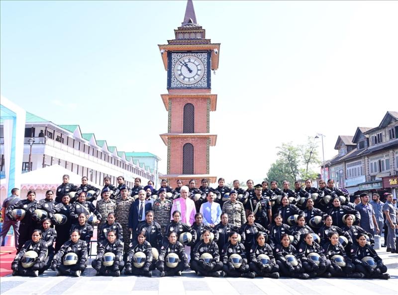 J&K LG Flags Off CRPF Bike Expedition From Historic Lal Chowk In Srinagar