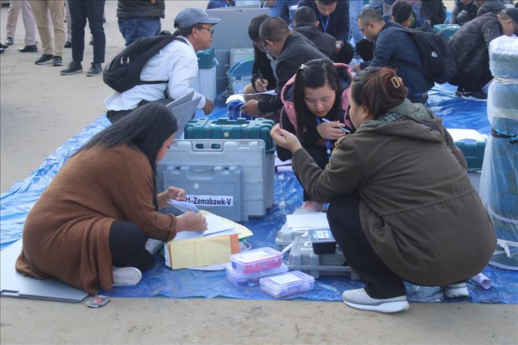 ABP-Cvoter Survey: Barring Mizoram, More Than Two Thirds Have Decided Whom To Vote For  ABP-Cvoter Survey: Barring Mizoram, More Than Two Thirds Have Decided Whom To Vote For