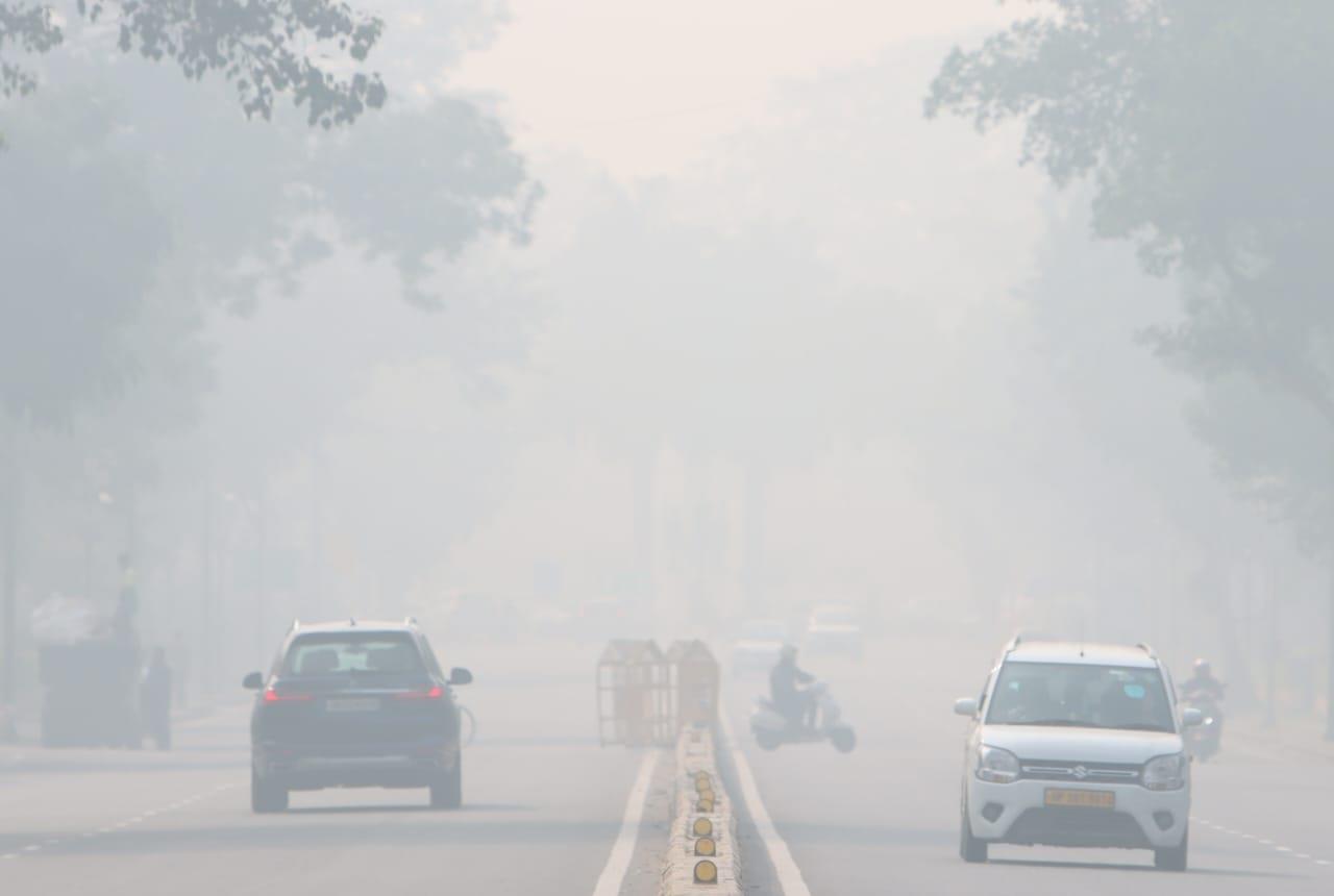  Cvoter Survey: Rural Indians More Worried About Air Pollution