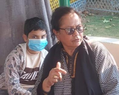 Pakistani Mother-Son Held While 'Illegally' Entering India From Nepal Border  Pakistani Mother-Son Held While 'Illegally' Entering India From Nepal Border