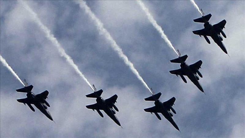 IAF's Surya Kiran Aerobatic Team To Put On Air Show Ahead Of World Cup ...