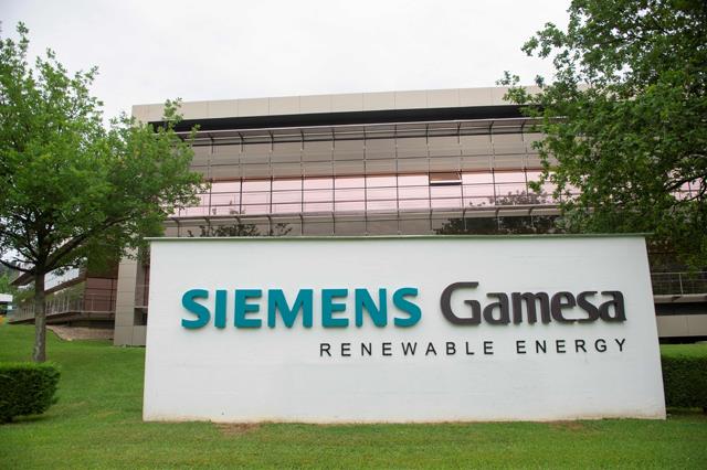 After Rescue Deal, Siemens Energy Unveils Massive Loss