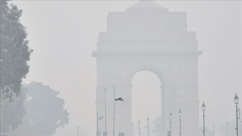 Delhi Air Quality 'Very Poor', AQI At 323    No Relief From High Pollution Levels For Next Few Days