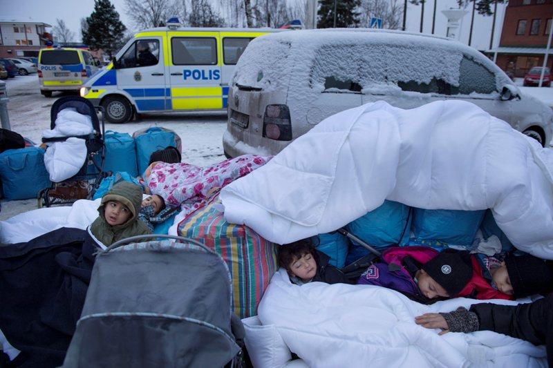 Sweden Seeks New Rules For Immigrant Deportations